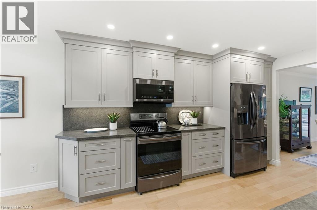 5255 Lakeshore Road Unit# 48, Burlington, Ontario  L7L 5X9 - Photo 9 - 40784121