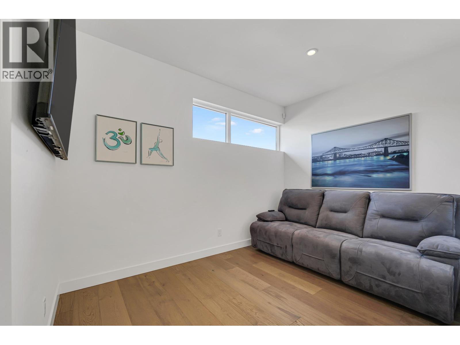 1706 Sparrow Way, Squamish, British Columbia  V8B 0V3 - Photo 17 - R3063045