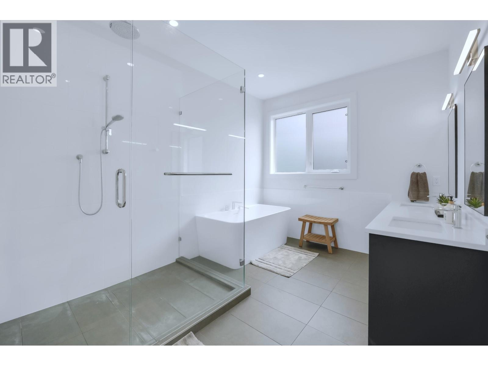 24 3385 Mamquam Road, Squamish, British Columbia  V8B 0E3 - Photo 14 - R3063054