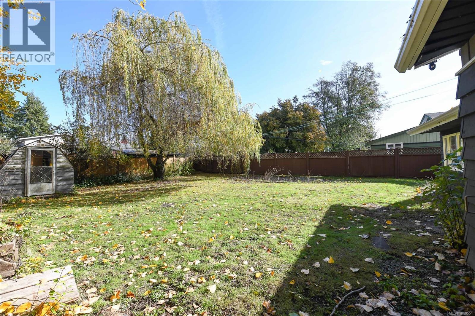 2040 Urquhart Ave, Courtenay, British Columbia  V9N 3K9 - Photo 2 - 1018554