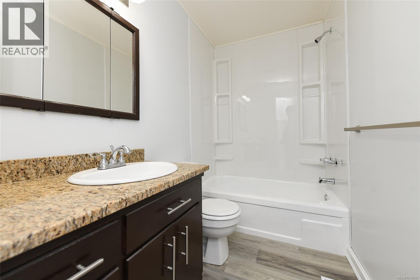 2040 Urquhart Ave, Courtenay, British Columbia  V9N 3K9 - Photo 8 - 1018554