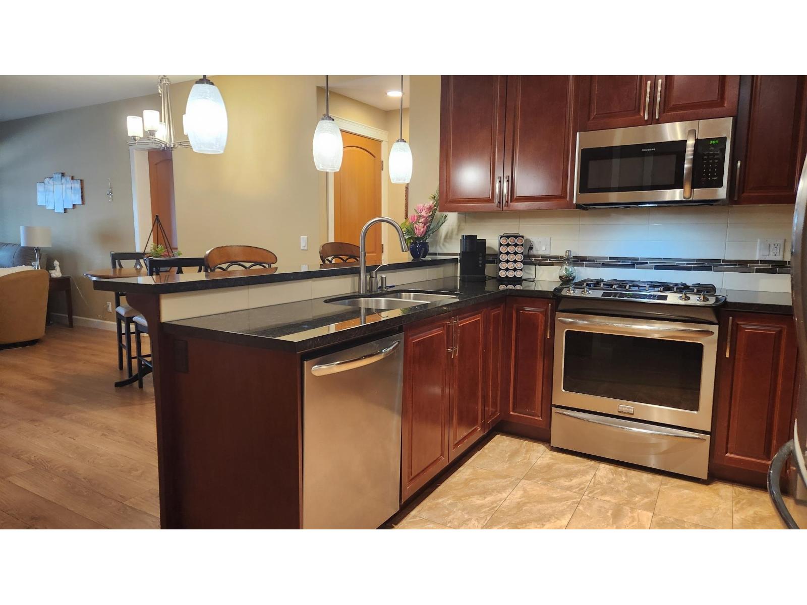 A206 8218 207a Street, Langley, British Columbia V2Y 0X9 - Photo 6 - R3061062