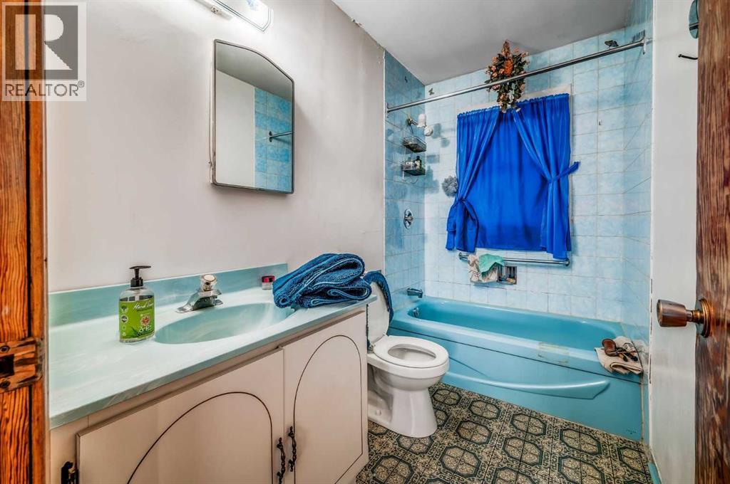 3452 37 Street Sw, Calgary, Alberta  T3E 3C1 - Photo 15 - A2267660