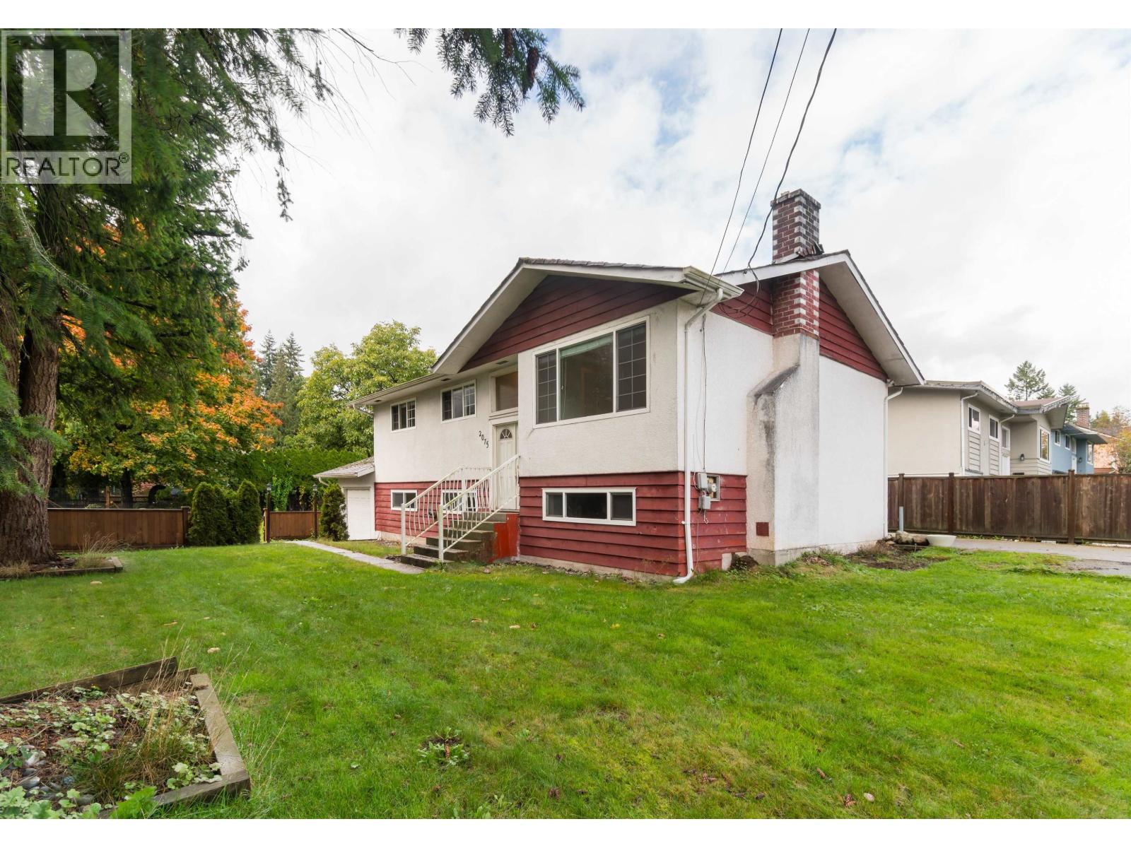 2075 Austin Avenue, Coquitlam, British Columbia  V3K 3R5 - Photo 3 - R3062101