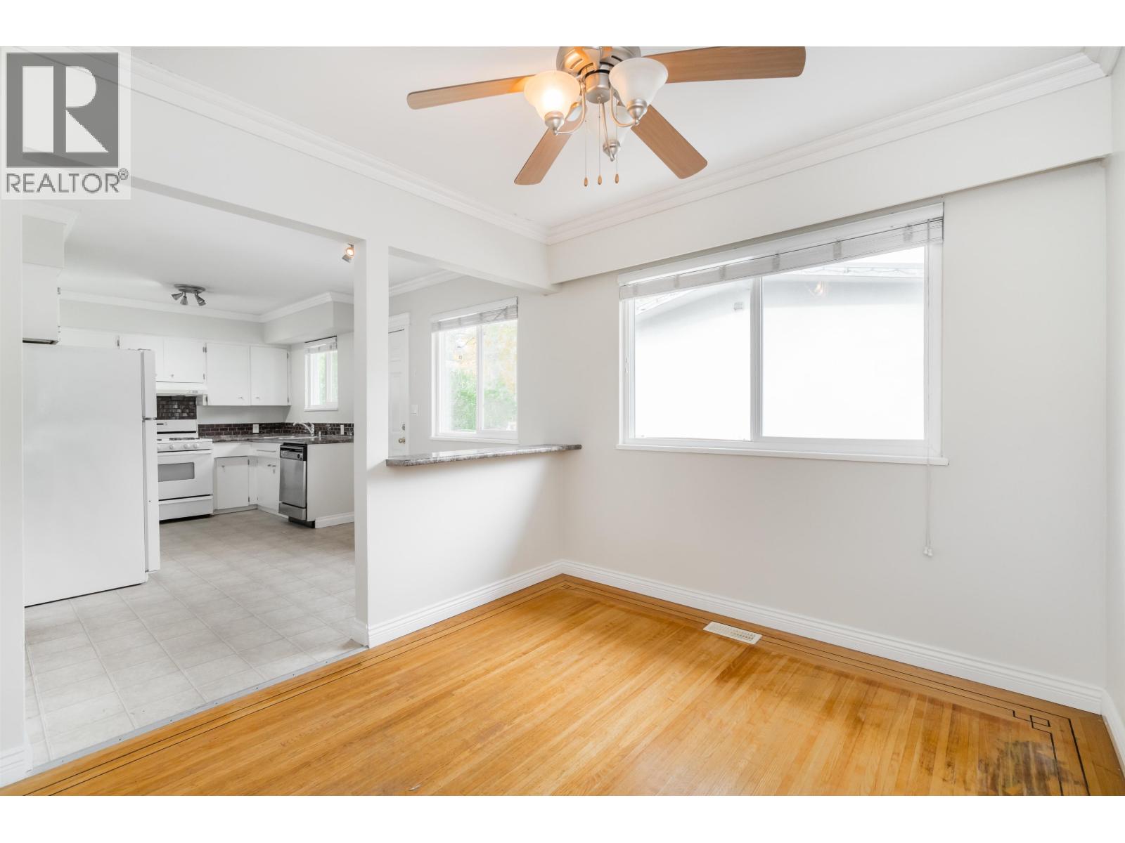 2075 Austin Avenue, Coquitlam, British Columbia  V3K 3R5 - Photo 13 - R3062101