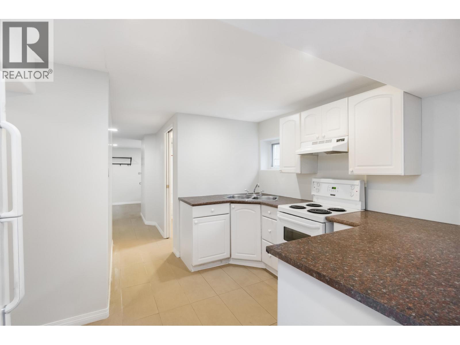 2075 Austin Avenue, Coquitlam, British Columbia  V3K 3R5 - Photo 21 - R3062101