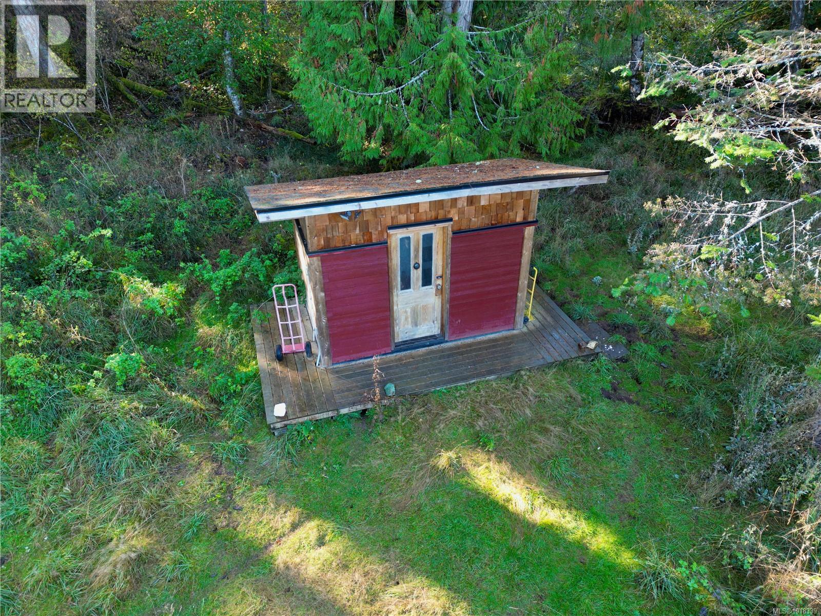 148 Meadow Dr, Salt Spring, British Columbia  V8K 1T9 - Photo 24 - 1018339