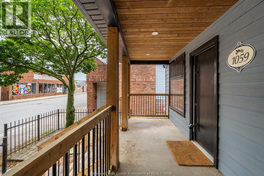 1059 Drouillard Road, Windsor, Ontario  N8Y 2P9 - Photo 4 - 25027512