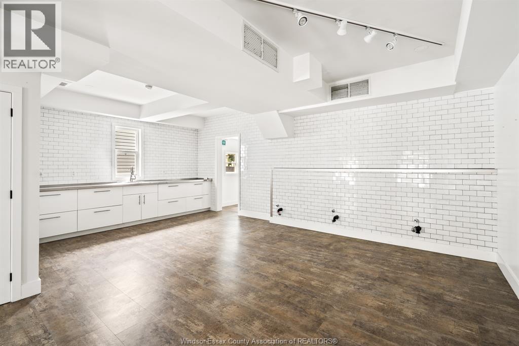 1059 Drouillard Road, Windsor, Ontario  N8Y 2P9 - Photo 9 - 25027512