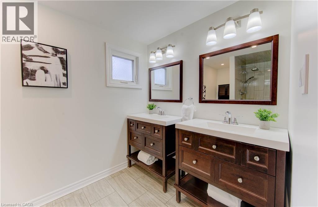 43 Winding Way, Kitchener, Ontario  N2N 1M4 - Photo 22 - 40771556