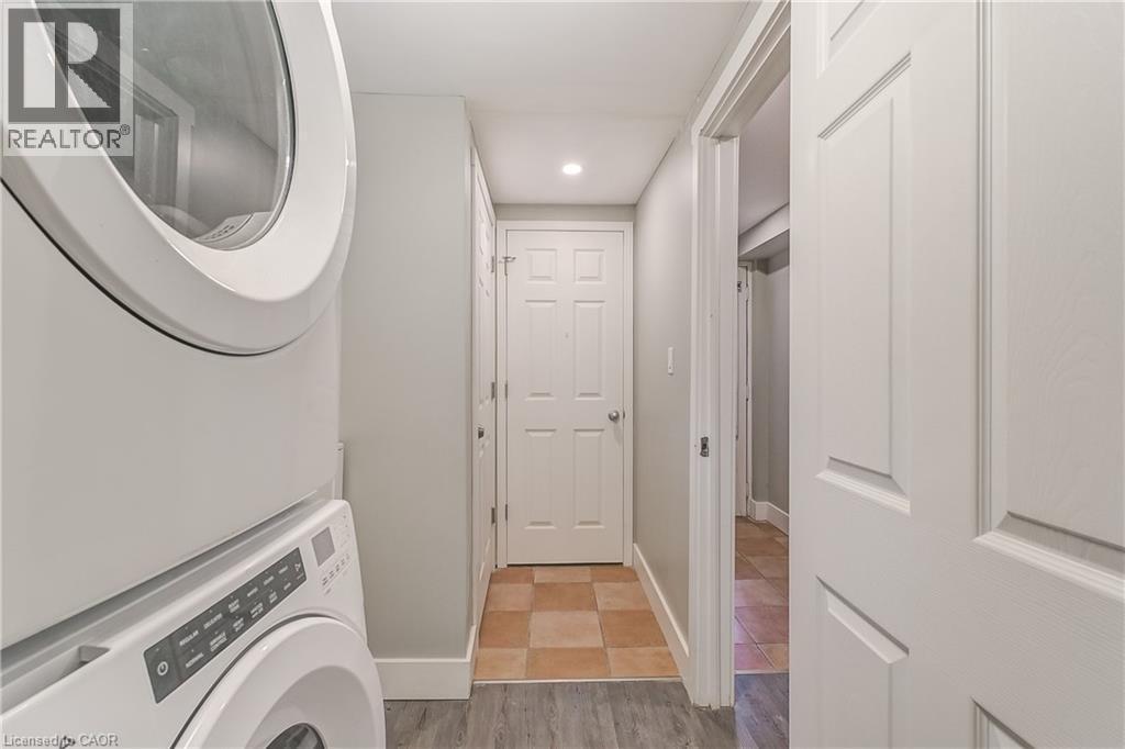 672 Castleguard Crescent Unit# 2, Burlington, Ontario  L7N 2W6 - Photo 23 - 40775108