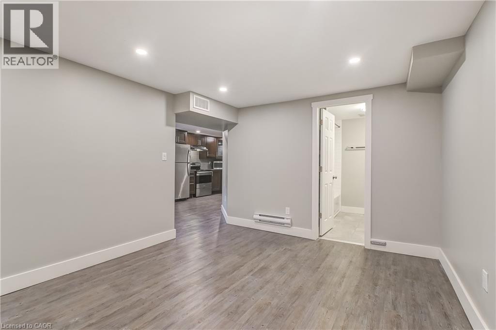 672 Castleguard Crescent Unit# 2, Burlington, Ontario  L7N 2W6 - Photo 17 - 40775108