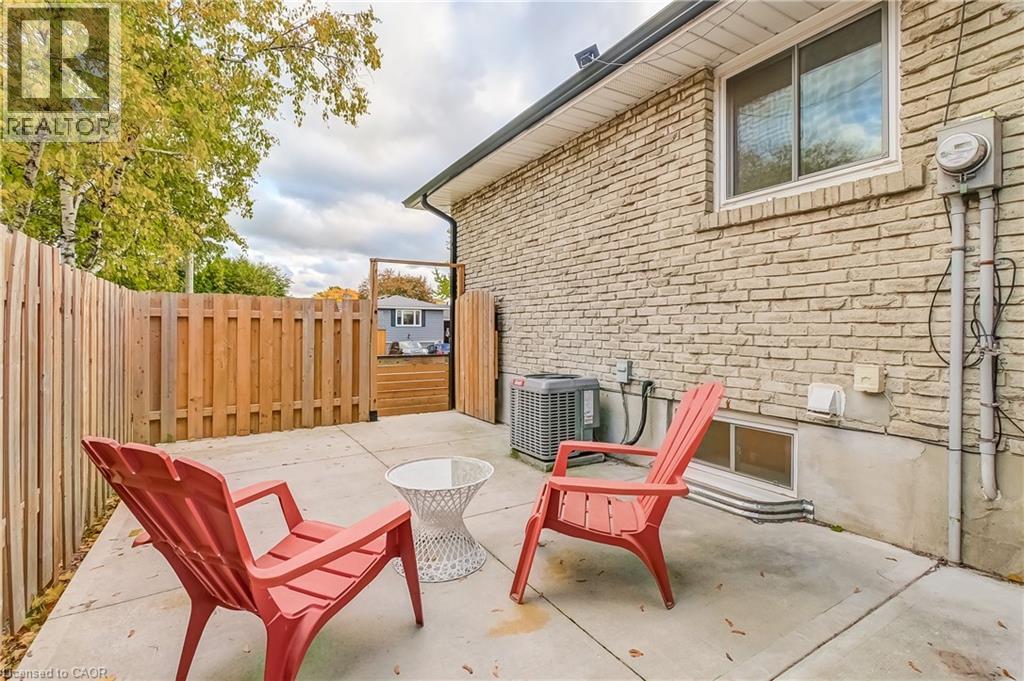 672 Castleguard Crescent Unit# 2, Burlington, Ontario  L7N 2W6 - Photo 25 - 40775108