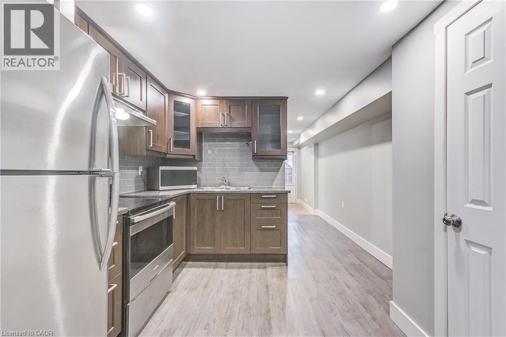 672 Castleguard Crescent Unit# 2, Burlington, Ontario  L7N 2W6 - Photo 10 - 40775108