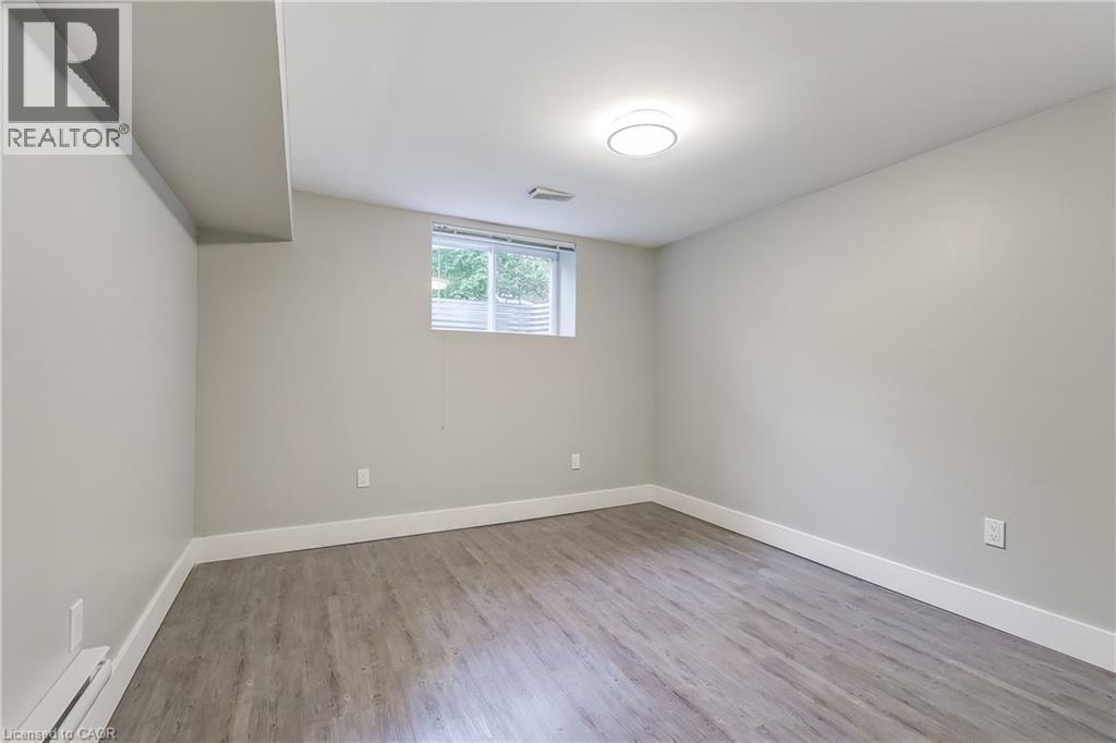 672 Castleguard Crescent Unit# 2, Burlington, Ontario  L7N 2W6 - Photo 18 - 40775108