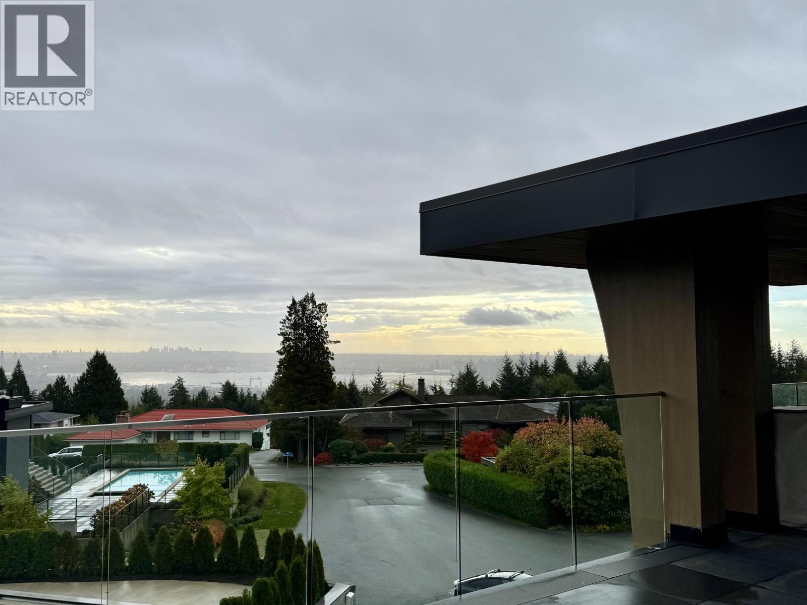 1035 Greenwood Place, West Vancouver, British Columbia  V7S 1Y2 - Photo 3 - R3063052