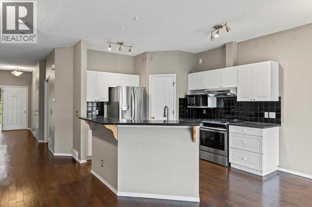 39 Hamptons Link Nw, Calgary, Alberta  T3A 5V9 - Photo 5 - A2253721