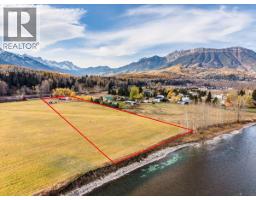 2370 Highway 3 Highway, fernie, British Columbia
