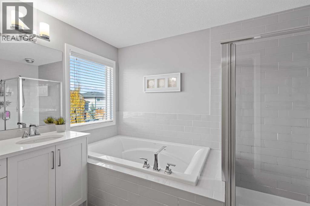 240 Cranbrook Circle Se, Calgary, Alberta  T3M 2L9 - Photo 35 - A2267412