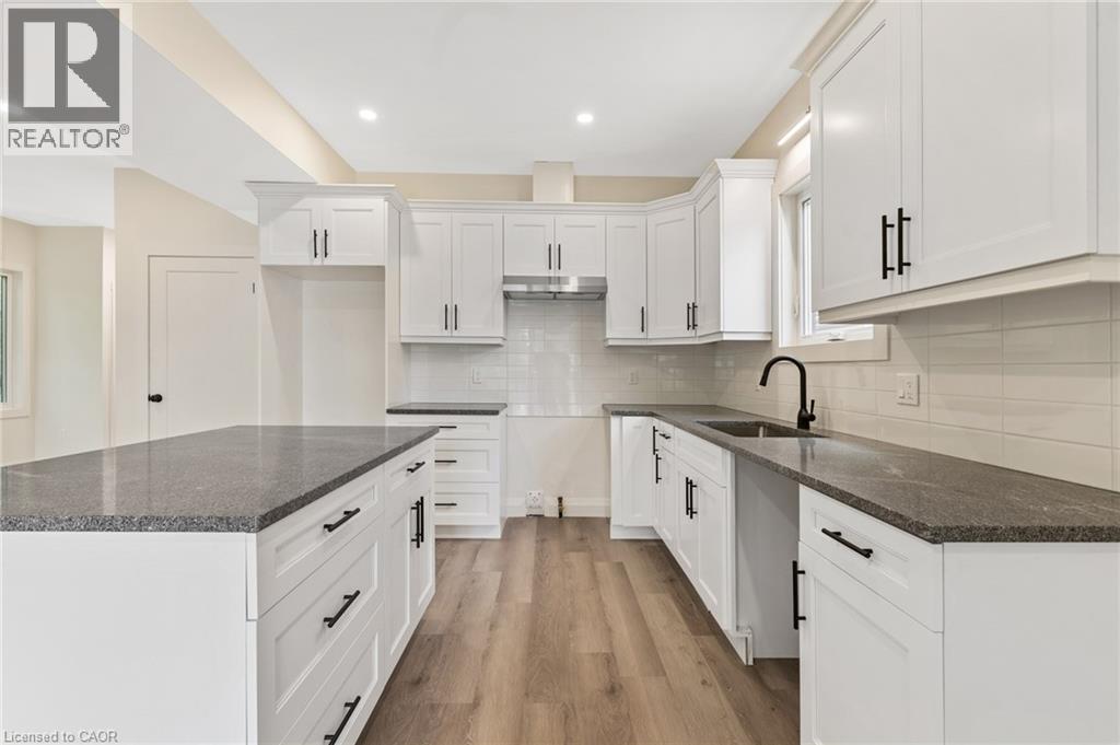 19 Violet Street, St. Catharines, Ontario  L2S 2X1 - Photo 11 - 40755076