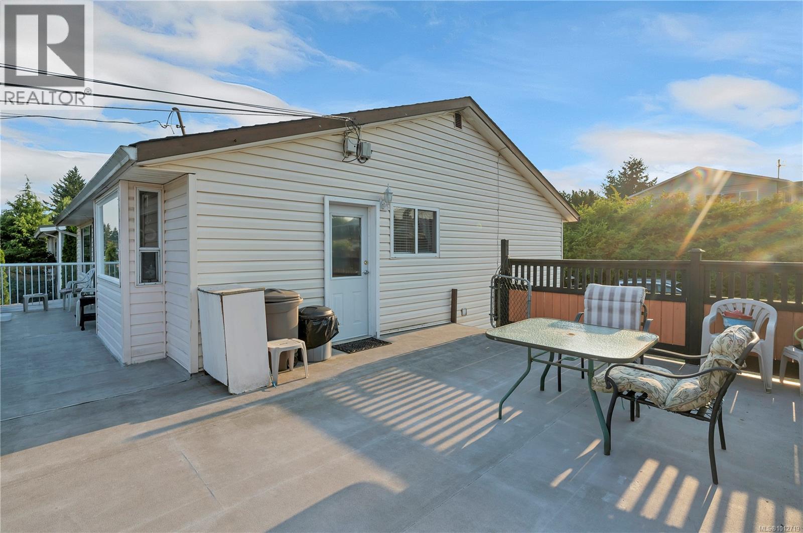 904 Alder St, Campbell River, British Columbia