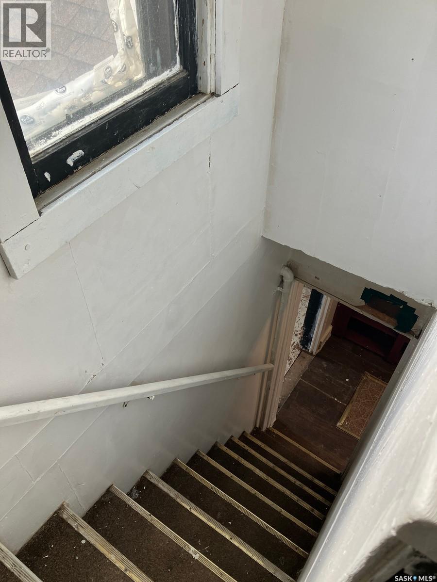 710 9th Avenue W, Nipawin, Saskatchewan  S0E 1E0 - Photo 33 - SK012905