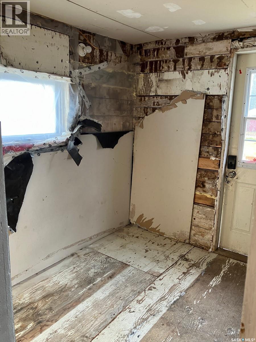 710 9th Avenue W, Nipawin, Saskatchewan  S0E 1E0 - Photo 9 - SK012905