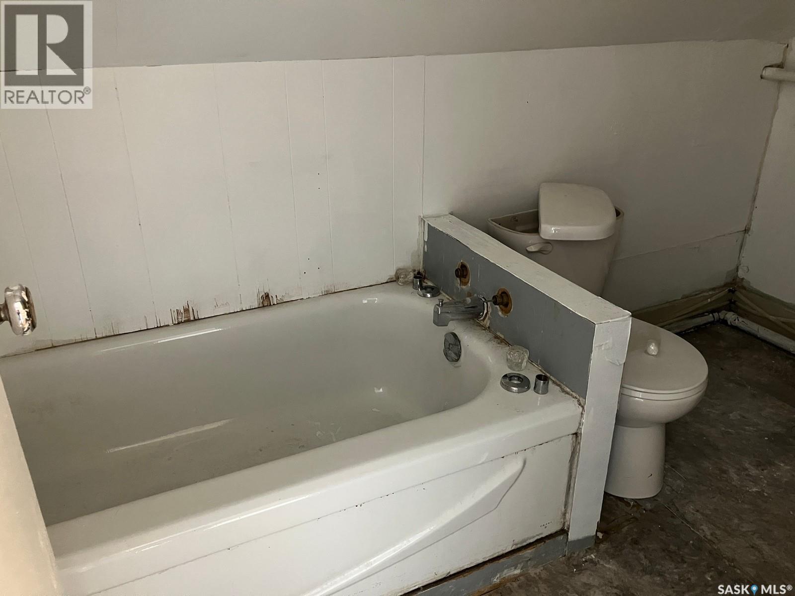 710 9th Avenue W, Nipawin, Saskatchewan  S0E 1E0 - Photo 26 - SK012905