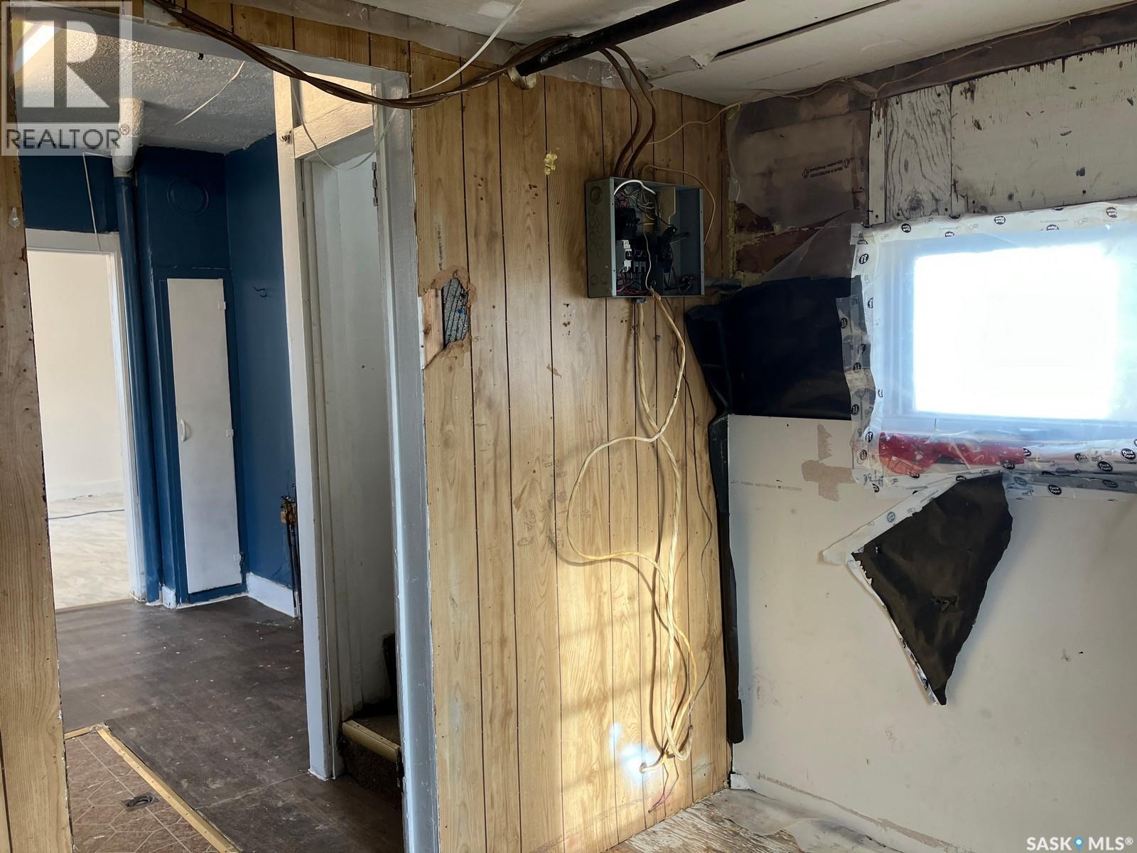 710 9th Avenue W, Nipawin, Saskatchewan  S0E 1E0 - Photo 10 - SK012905