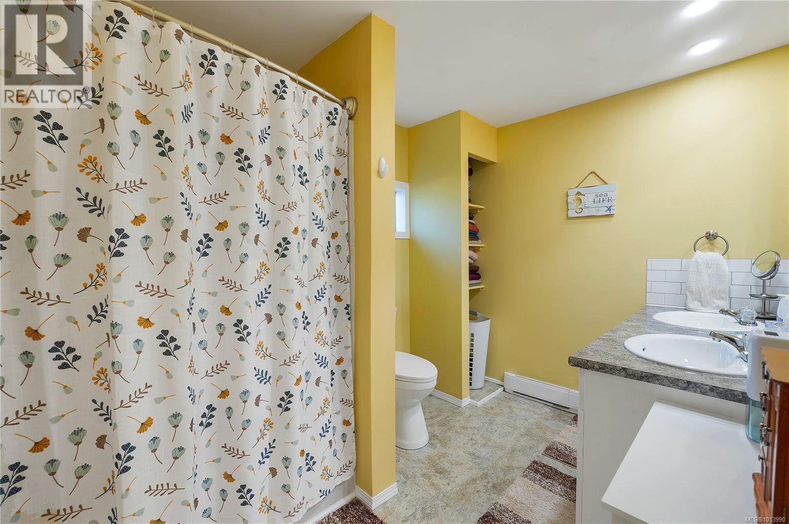 2237 Eardley Rd, Campbell River, British Columbia  V9W 1L8 - Photo 17 - 1013990