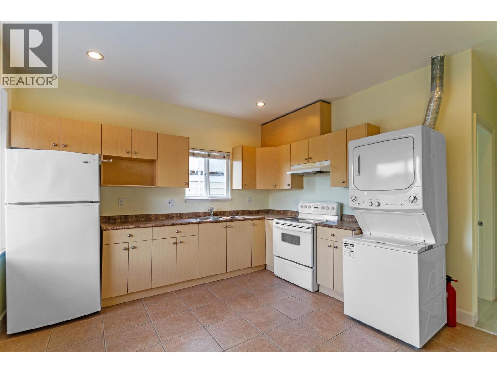 466 Fader Street, New Westminster, British Columbia  V3L 3T3 - Photo 19 - R3063036