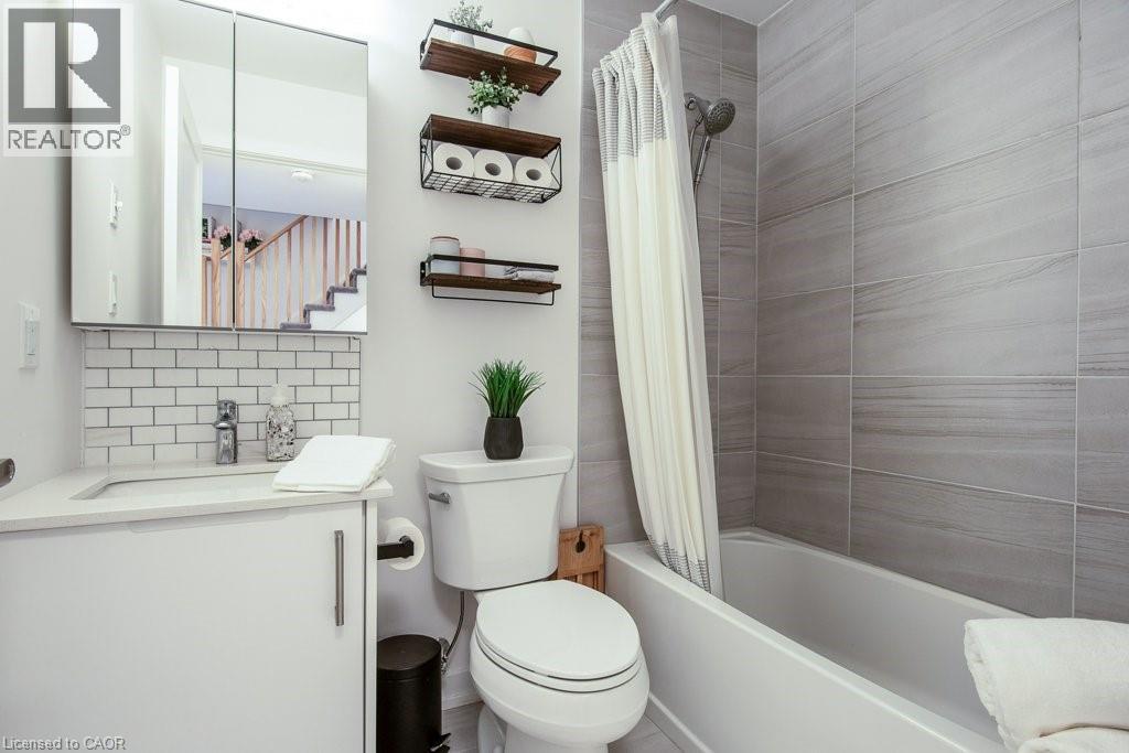 20 Palace Street Unit# E11, Kitchener, Ontario  N2E 0J3 - Photo 33 - 40776599