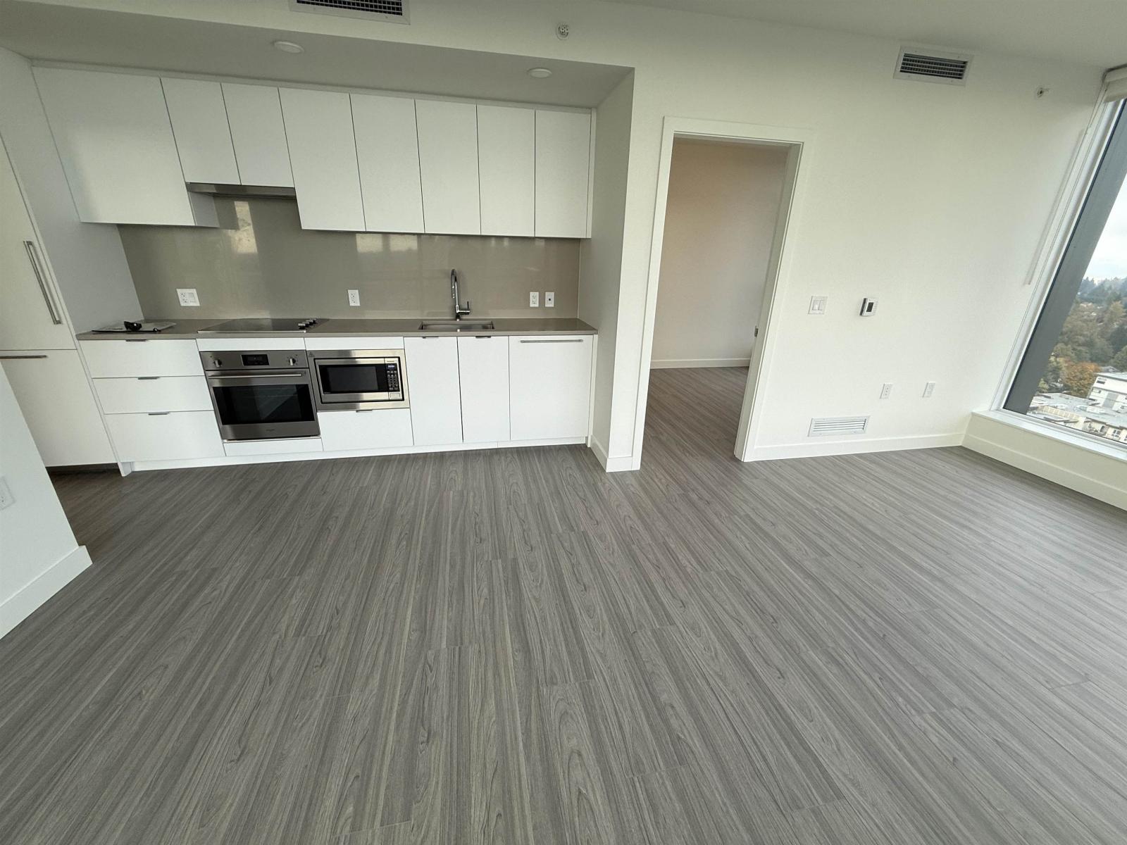 2302 13675 107a Avenue, Surrey, British Columbia  V3T 0X2 - Photo 4 - R3063021