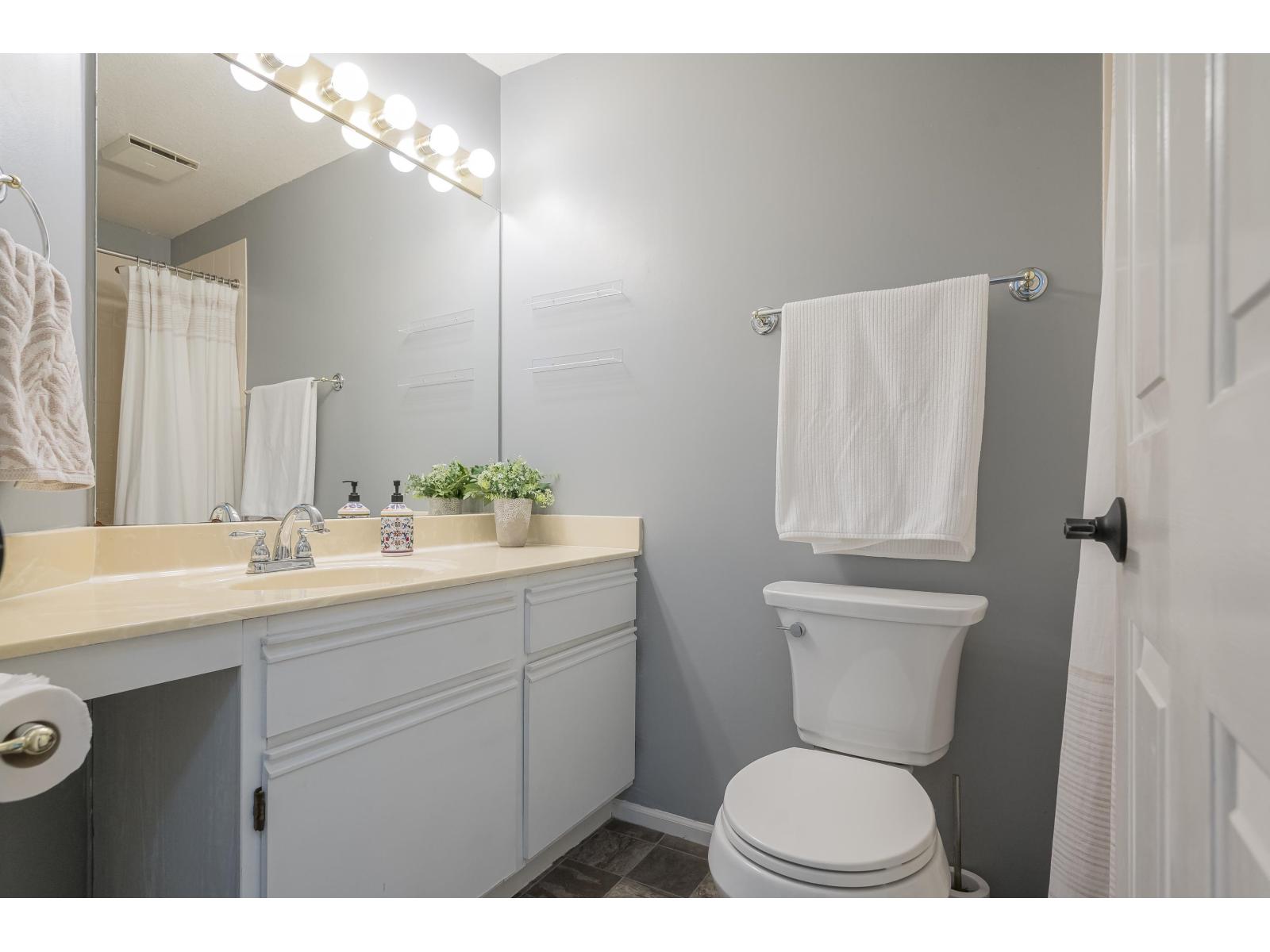 111 10308 155a Street, Surrey, British Columbia  V3R 4K5 - Photo 28 - R3062645