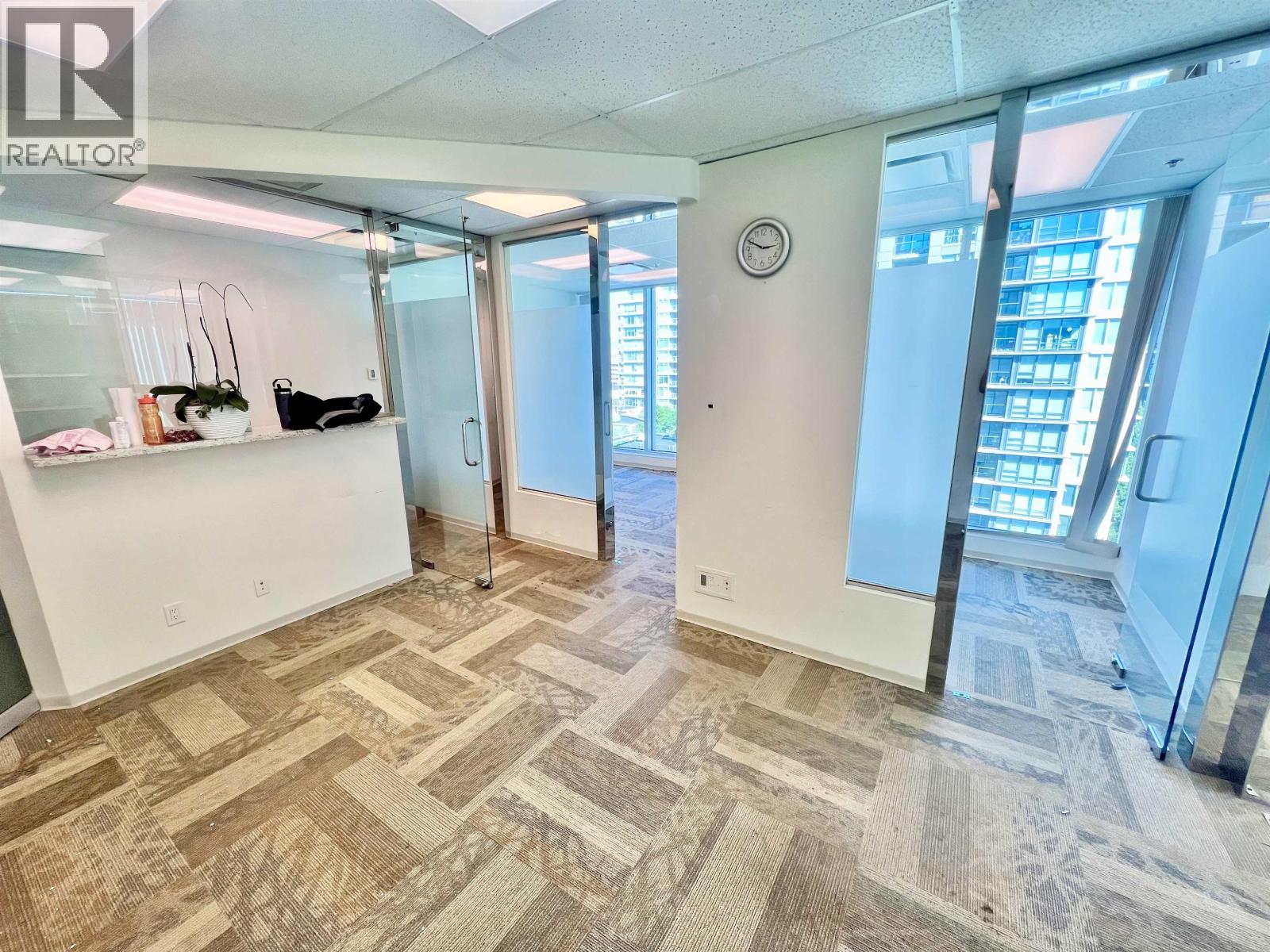 912 & 913 6081 No. 3 Road, Richmond, British Columbia  V6Y 2B2 - Photo 1 - C8072914