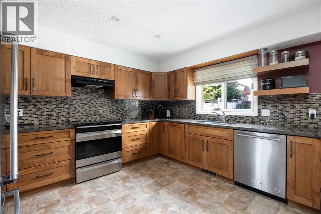 272 Ball Place, Fort Mcmurray, Alberta  T9K 2A2 - Photo 15 - A2244364