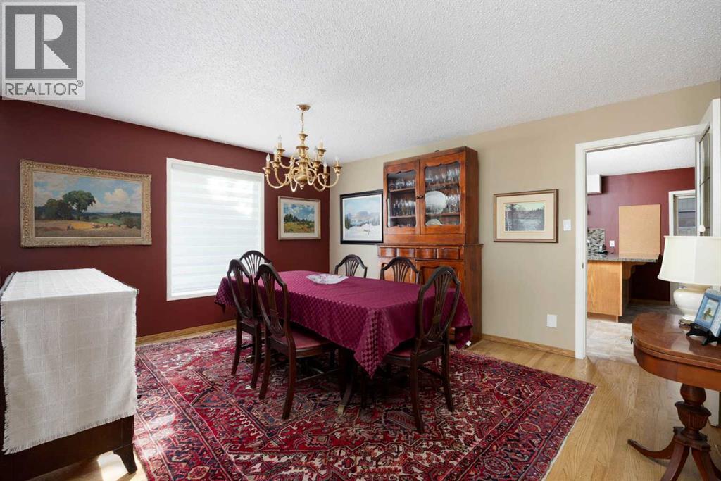 272 Ball Place, Fort Mcmurray, Alberta  T9K 2A2 - Photo 5 - A2244364