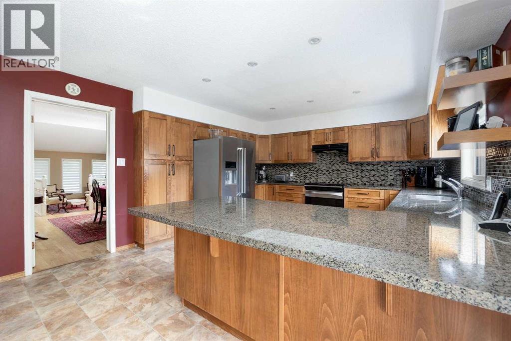 272 Ball Place, Fort Mcmurray, Alberta  T9K 2A2 - Photo 14 - A2244364