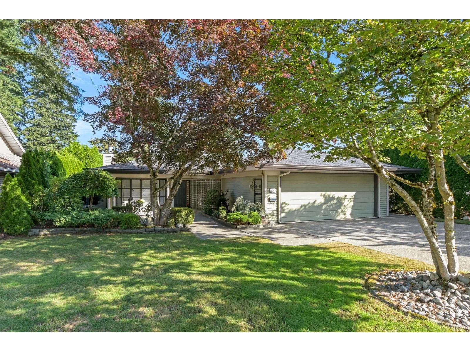 20485 93a Avenue, Langley, British Columbia  V1M 1B8 - Photo 3 - R3062647