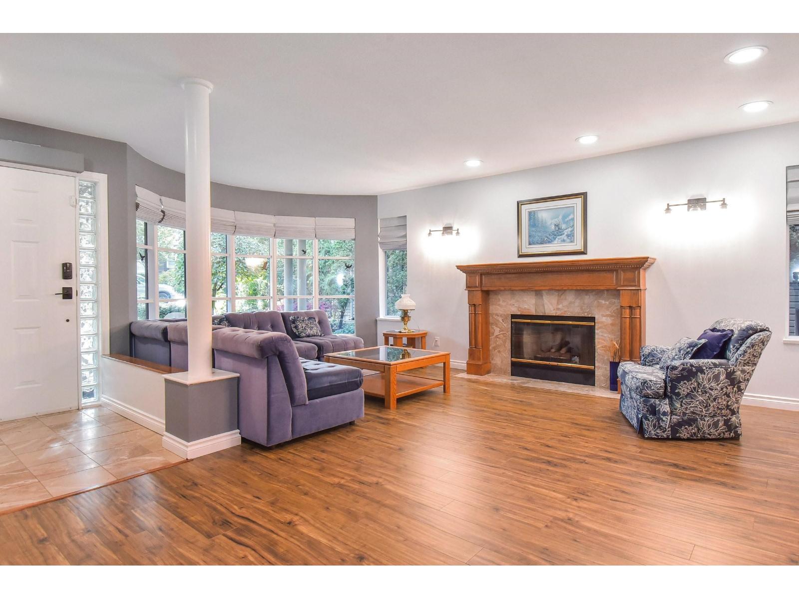 20485 93a Avenue, Langley, British Columbia  V1M 1B8 - Photo 5 - R3062647