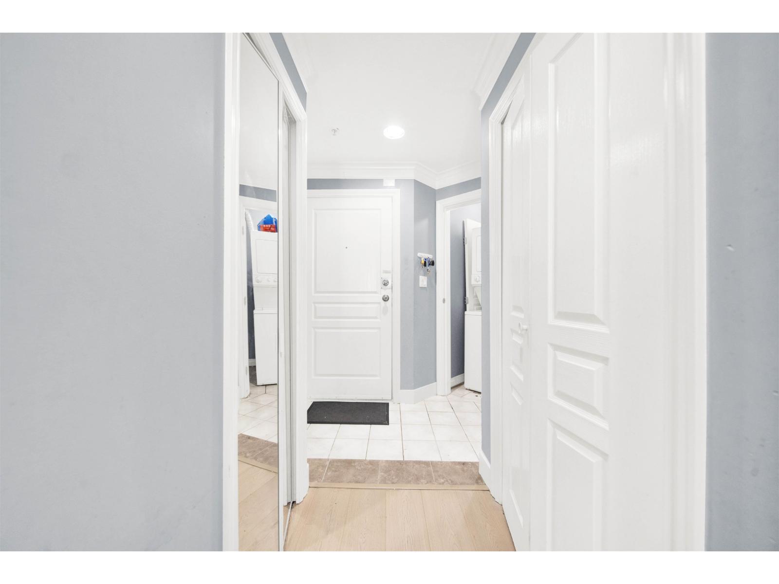 210 8115 121a Street, Surrey, British Columbia  V3W 1J2 - Photo 19 - R3062866