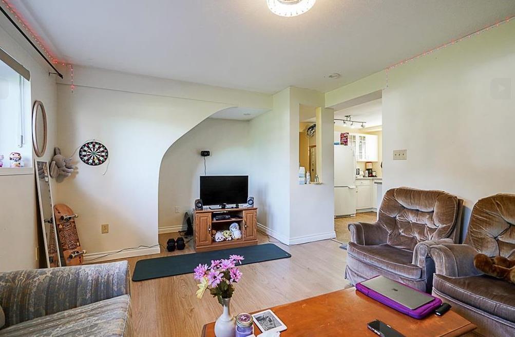 15084 86a Avenue, Surrey, British Columbia  V3S 4V1 - Photo 5 - R3063012