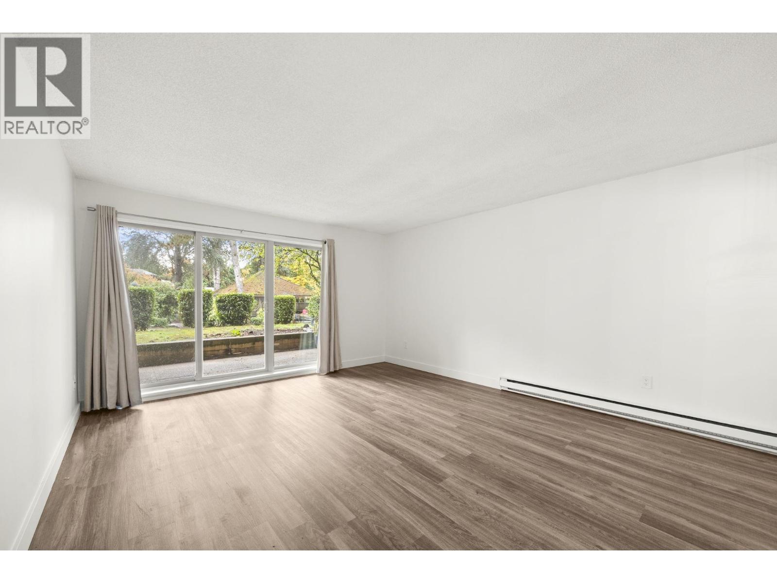 110 9847 Manchester Drive, Burnaby, British Columbia  V3N 4P4 - Photo 12 - R3063063