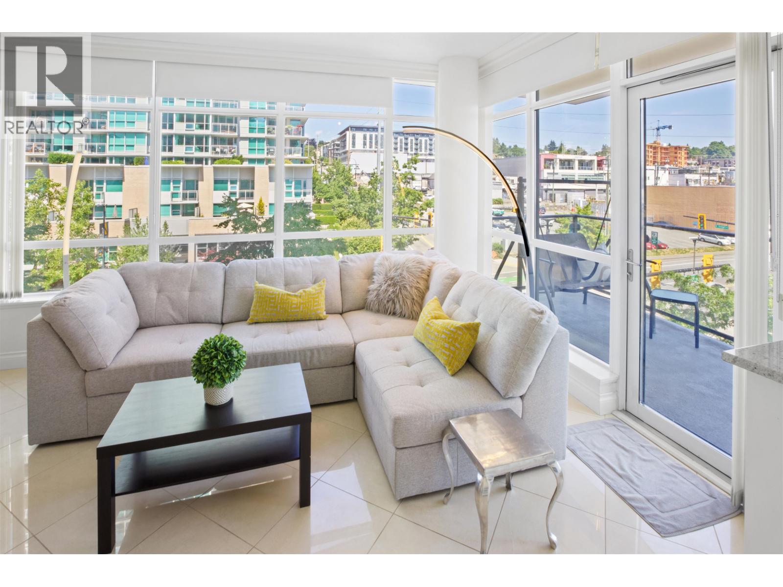 502 172 Victory Ship Way, North Vancouver, British Columbia  V7L 0B5 - Photo 2 - R3063064