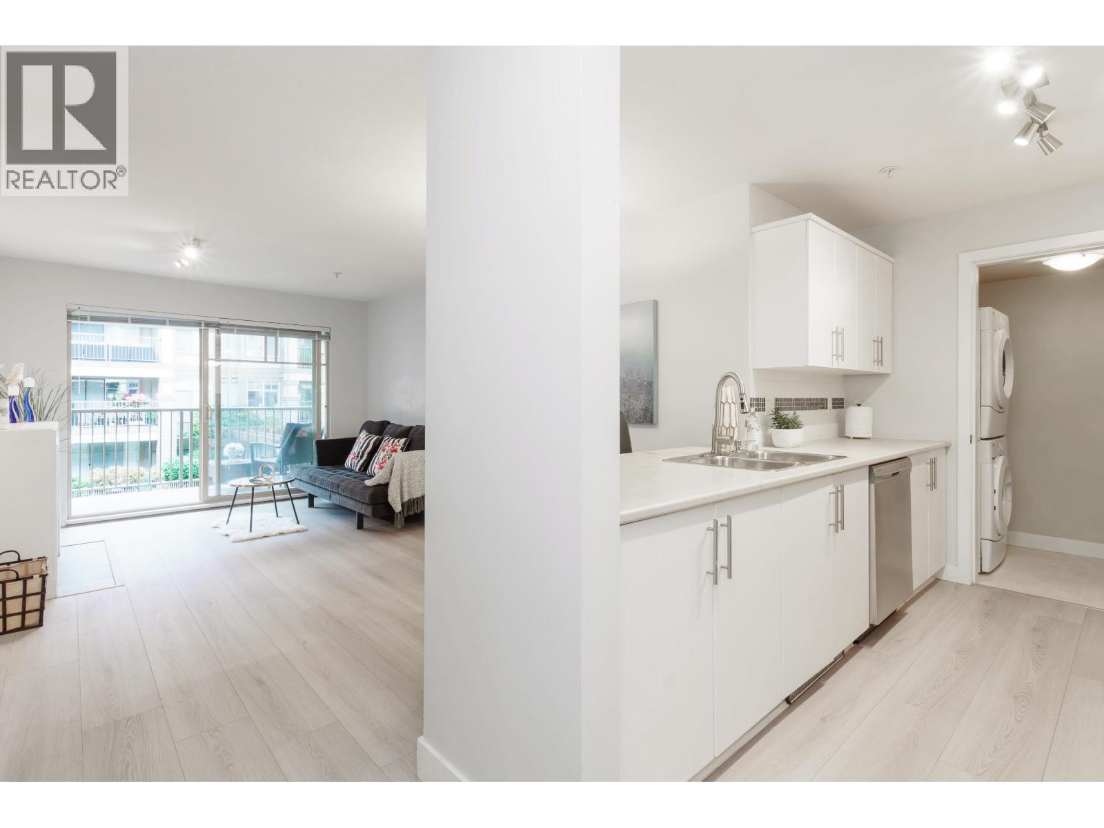 208 12248 224 Street, Maple Ridge, British Columbia  V2X 8W6 - Photo 2 - R3063074