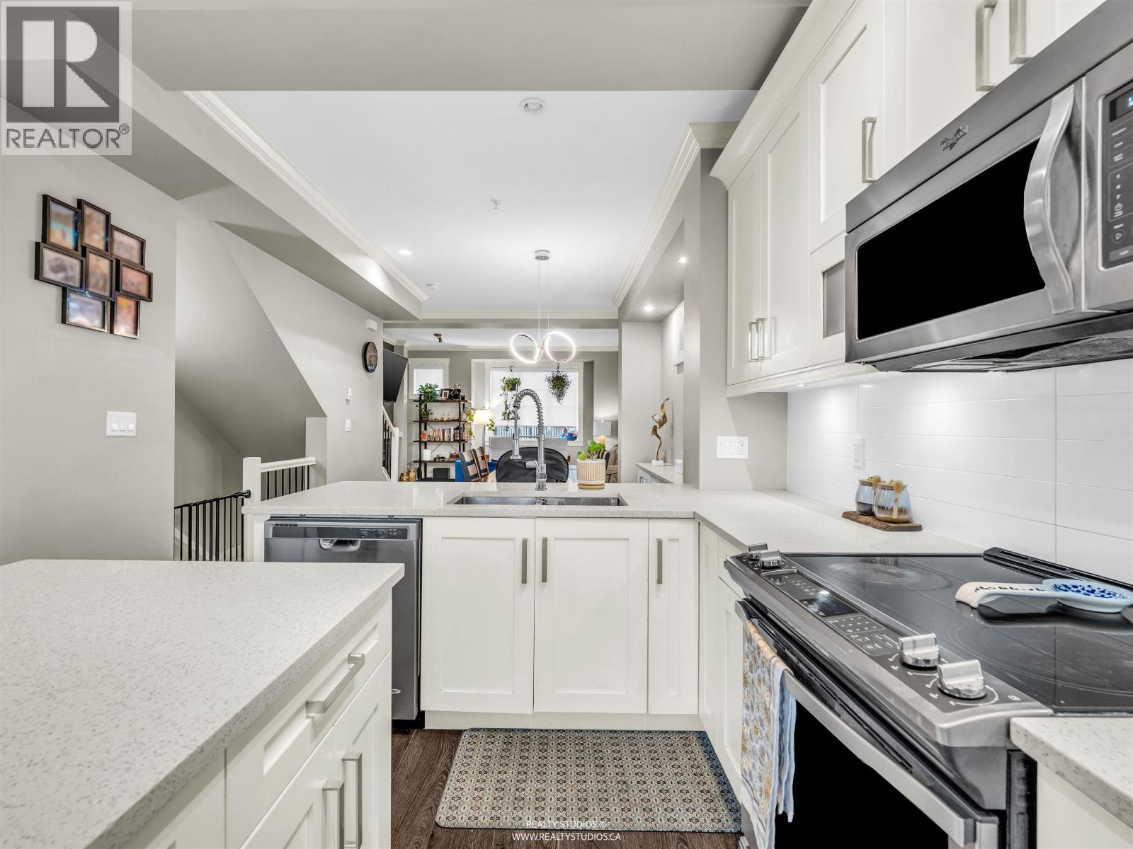 113 10151 240 Street, Maple Ridge, British Columbia  V2W 0G9 - Photo 9 - R3063076