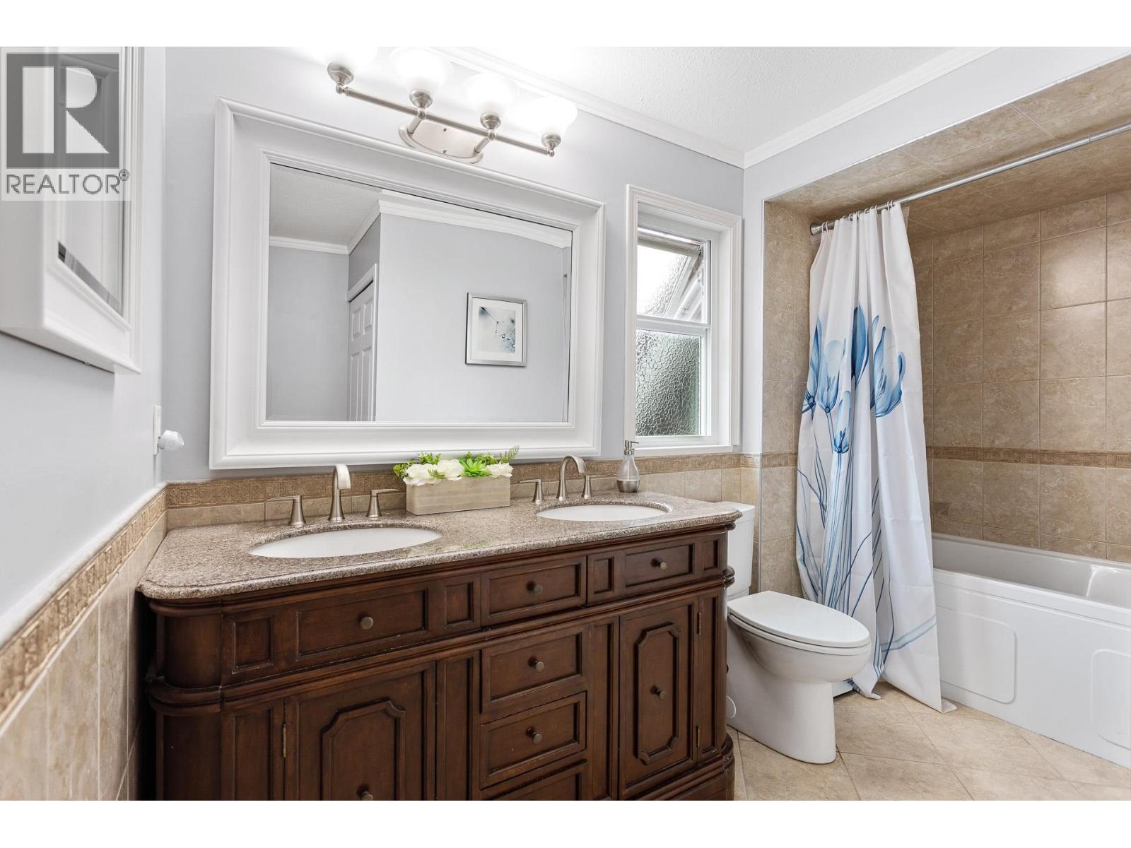 2443 Leclair Drive, Coquitlam, British Columbia  V3K 6G7 - Photo 26 - R3063086