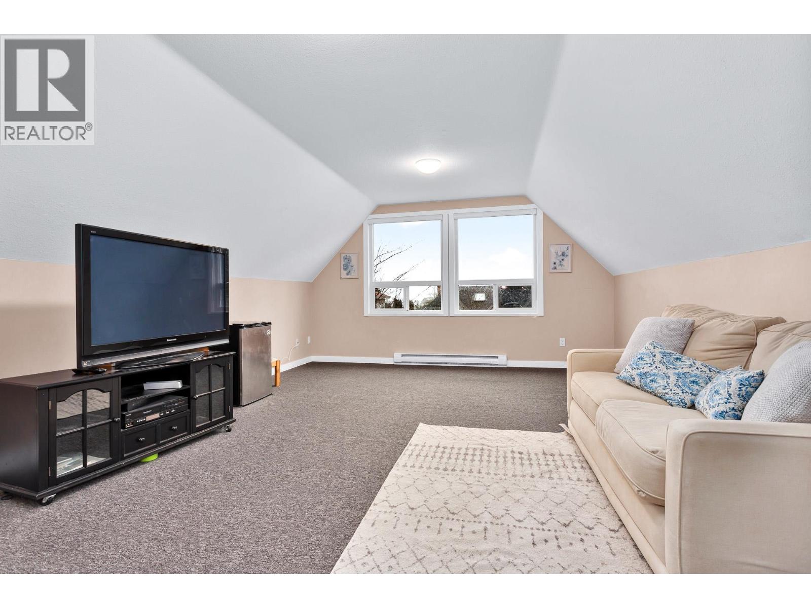 2443 Leclair Drive, Coquitlam, British Columbia  V3K 6G7 - Photo 27 - R3063086