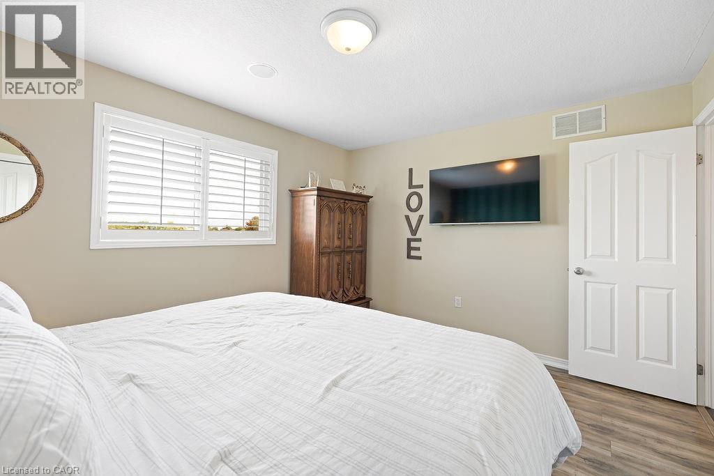 54 Briarose Place, Hamilton, Ontario  L9C 7V3 - Photo 27 - 40773879