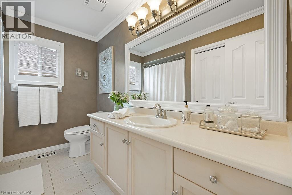 54 Briarose Place, Hamilton, Ontario  L9C 7V3 - Photo 28 - 40773879